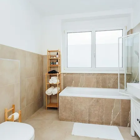 Apartment Zentral Gelegenes Nahe Altstadt & Messe Graz