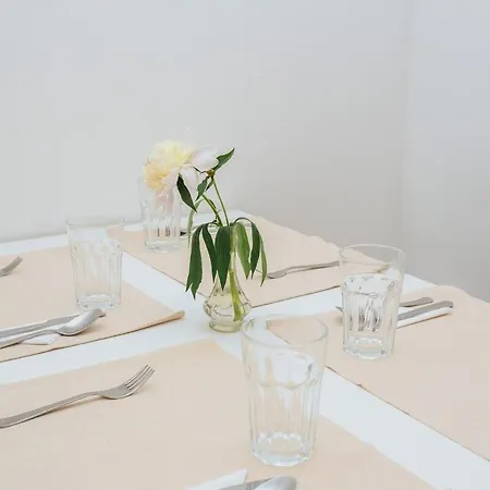 Zentral Gelegenes Nahe Altstadt & Messe Грац