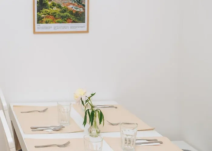 Zentral Gelegenes Nahe Altstadt & Messe 格拉茨